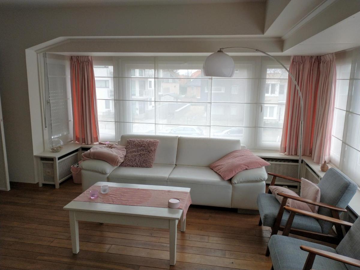 Zonnig Appartement Met 3 Slaapkamers En Gratis Parking 欧斯都恩凯尔克-巴德 外观 照片